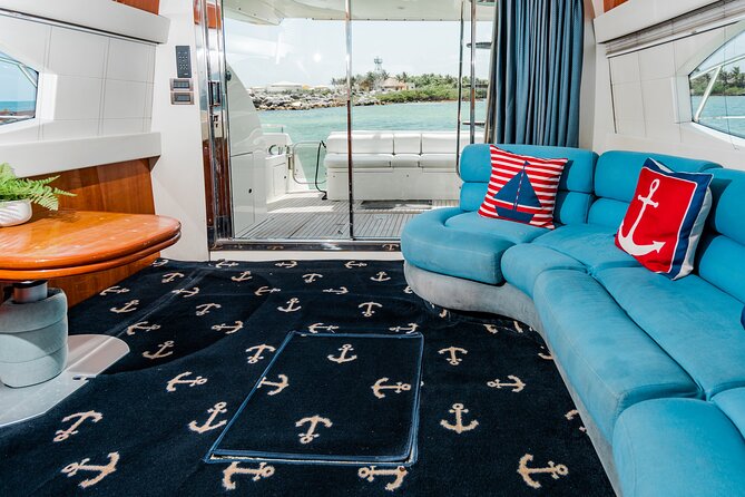 5-Hour 2-Stop Private 50 Azimut Yacht Tour With Food, Open Bar & Snorkeling - Visit to Playa La Bocana
