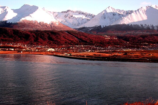 5-Hour Nat Park + City Tour - USHUAIA (Private Tour) - Accessibility