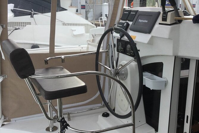 5-Hour Private 38 Luxury Catamaran 2-Stop Tour W/ Food, Open Bar & Snorkeling - Inclusions