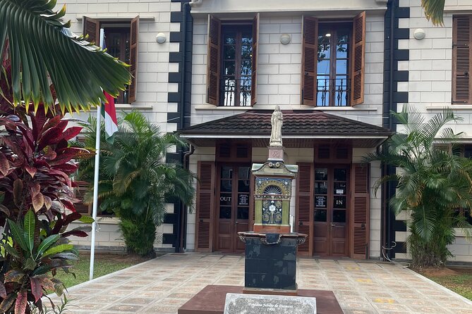 5 Hour Private Customize Tour of Mahe, Seychelles - Cancellation and Confirmation