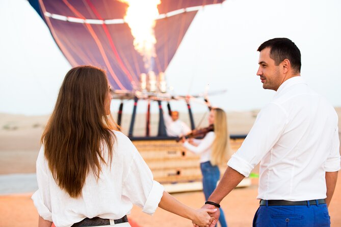 5-Hour Private Guided Tour With 1-Hour Hot Air Balloon Ride - Falcon Show Experience