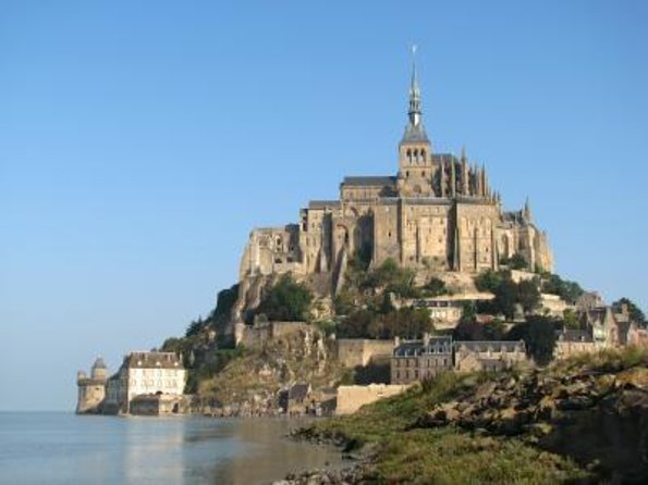 5-Hour Private Tour of Mt St Michel From St Malo With Pick up and Drop off - About Your Stay