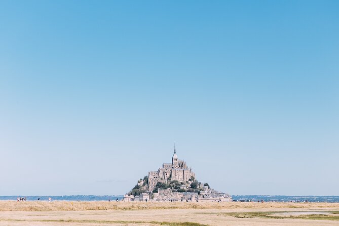 5-Hour Private Tour of Mt St Michel From St Malo With Pick up and Drop off - Tour Experience