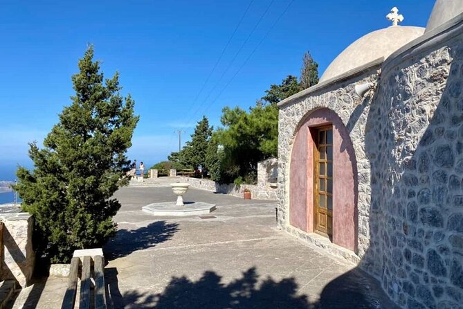 5 Hour Private Tour of Santorini Villages and Winery - Getting to Santorini