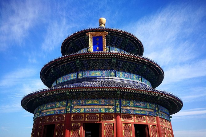 5-hour Private Tour to Temple of Heaven Longtan Lake Morning Market - Taking in the Morning Market