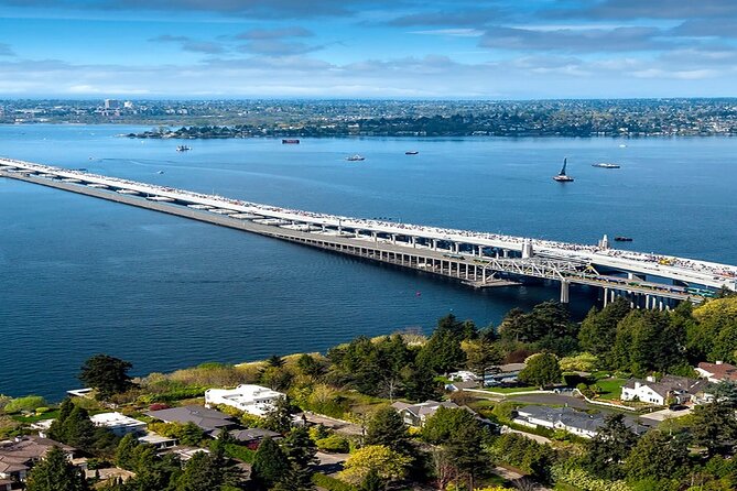 5-hour Seattle and Suburbs Attractions Tour - Accessibility and Participation