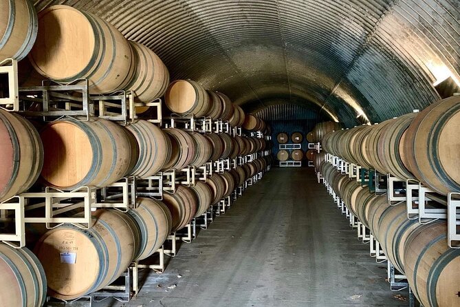 5-Hour Traverse City Wine Tour: 3 Wineries on Leelanau Peninsula - Parking and Transportation