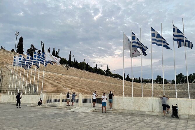 5 Hour Walking Tour in Athens With Local Guide - What to Expect on the Walking Tour