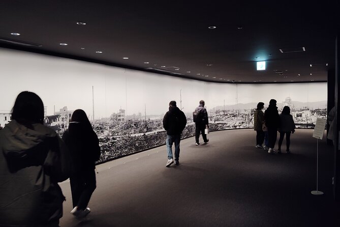 5 Hours Hiroshima Highlights Tour With Professional Guide - Boat Ride to the Iconic Shrine