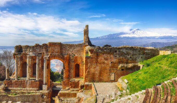 5 Hours Private Tour of Taormina From Messina - Pricing and Availability