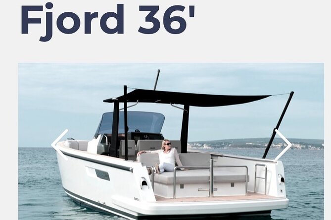 5 Hr Private Catamaran Cruise With Lunch and Drinks to 15-20 Ppl - Accessibility and Participation