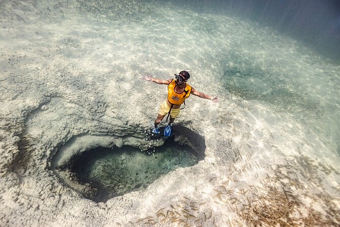 5 in 1 Snorkeling Boat Experience in Cancun - Key Points