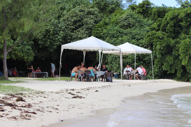 5 Islands South East Discovery Adventure - Group Size