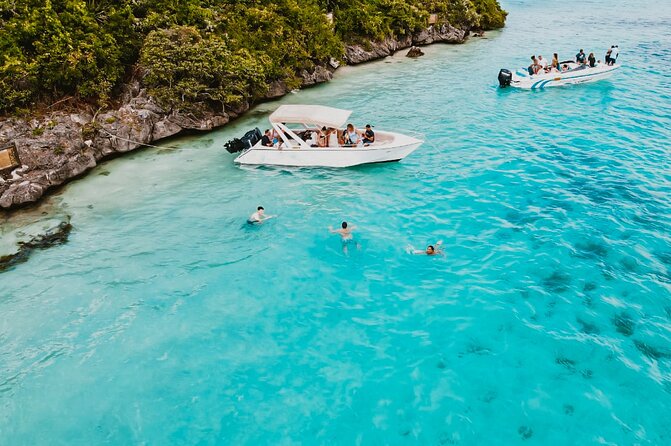 5 Islands Speedboat Cruise Including Snorkeling in Blue Bay + Lunch at Ile Aux Cerfs - Transportation and Meeting Points