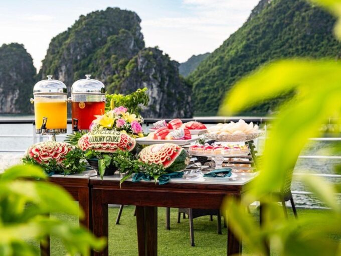 5 Stars Cruise to Ha Long Full Day With Kayaking & MORE - Kayaking and Activities