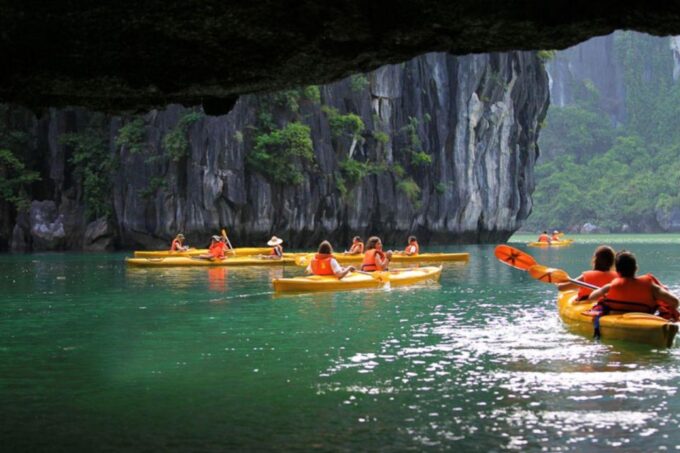 5 Stars Cruise to Ha Long Full Day With Kayaking & MORE - Cruise Experience
