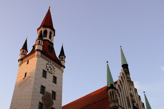 5 Top Churches in Munich Private Walking Tour - Exploring Frauenkirche