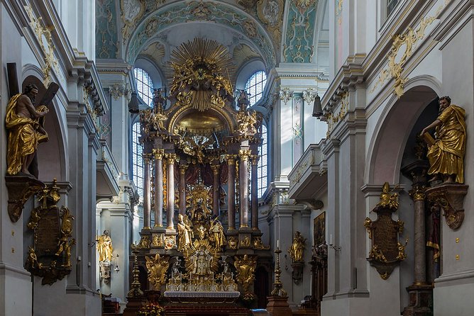 5 Top Churches in Munich Private Walking Tour - Discovering St. Michaels Church