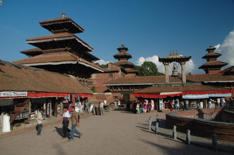 5 UNESCO Heritage Sites Tour With Luxury Car - Cultural Experience