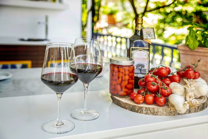 5 Wine Tastings With Typical Products in Sorrento Coast - Meeting and Pickup Information