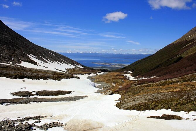 5hrs of Trekking Experience in Martial Glacier - Key Points