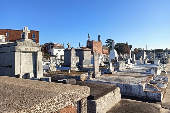 6 Cemeteries of New Orleans: Famous Graves & Fascinating History - St. Roch Cemetery