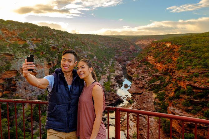 6-Day Coral Coaster From Perth to Exmouth One-Way via Monkey Mia Ningaloo Reef - Tour Overview