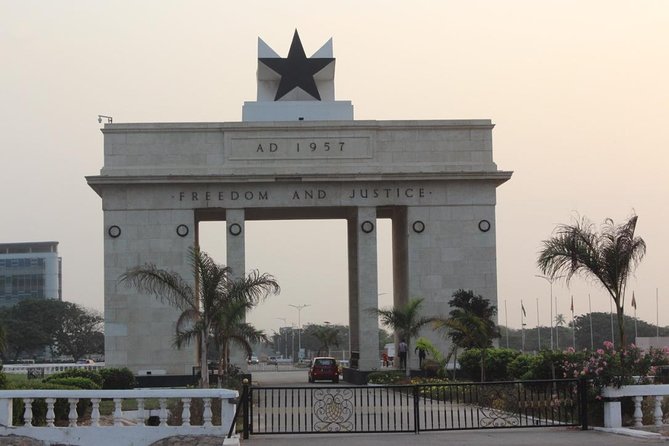 6 Day Culture & History Tour in Ghana - Explore Accras Markets