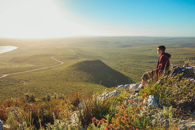 6 Day Esperance & Margaret River Adventure Tour - Accommodation and Transport