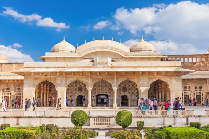 6-Day Exotic Golden Triangle Tour With Varanasi From : Delhi - Itinerary Highlights
