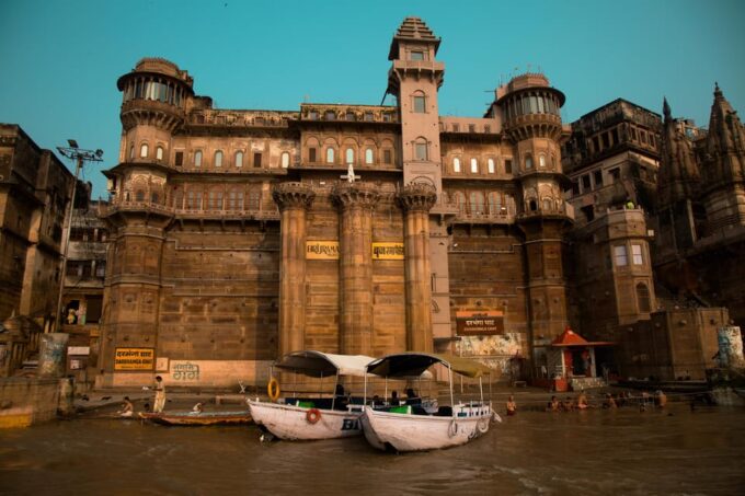 6-Day Exotic Golden Triangle Tour With Varanasi From : Delhi - Booking Flexibility