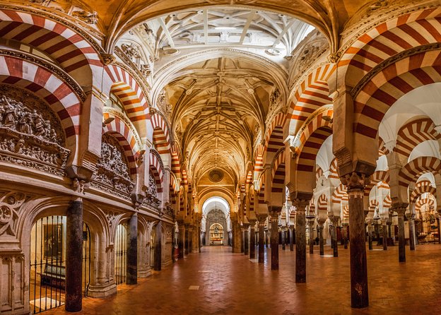 6-Day Guided Tour Andalusia & Madrid From Lisbon - Discovering Granadas Alhambra