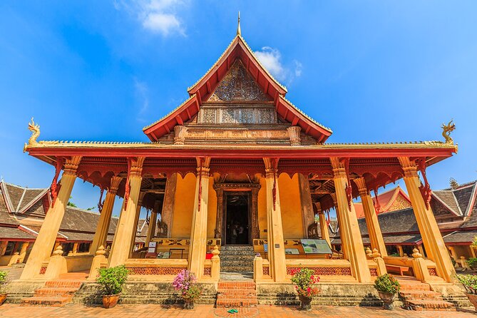 6-Day Private Laos Tour to Vientiane, Pak Ou Cave, Luang Prabang - Vientiane Exploration