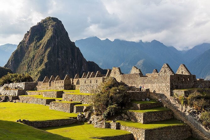 6-Day Private Tour Cusco and Machu Picchu Luxury Tour - Private Transportation