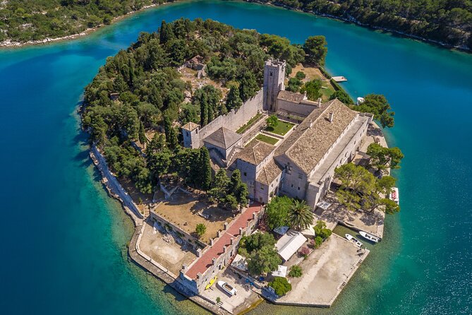 6 Day Private Tour From Dubrovnik to Split: Hidden Gems of Dalmatia - Exploring Dubrovniks Old Town
