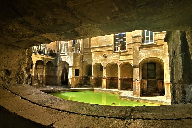 6 Day Tour of London and England With Hotel Stay and Attractions - Discover Lacocks Picturesque Village
