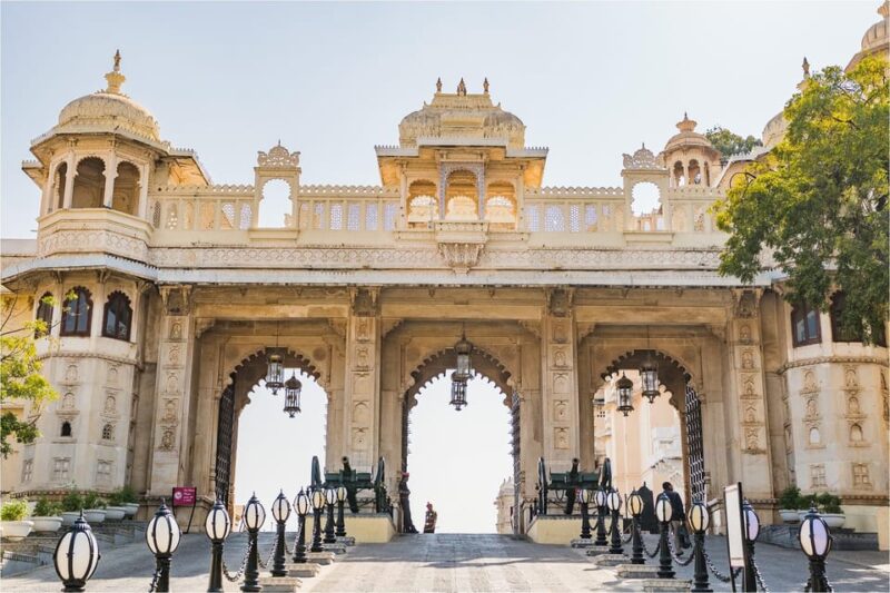6 Days Jaisalmer Jodhpur & Udaipur Tour - Desert Camping at Sam Sand Dunes