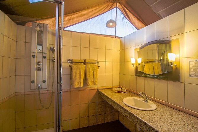 6 Days Masai Mara-Nakuru-Amboseli - Lodge Safari-Private 4X4 JEEP - Inclusions and Benefits