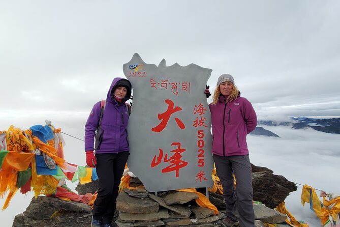 6 Days Mt.Siguniang Dafeng Erfeng Climbing - Hiking to Base Camp