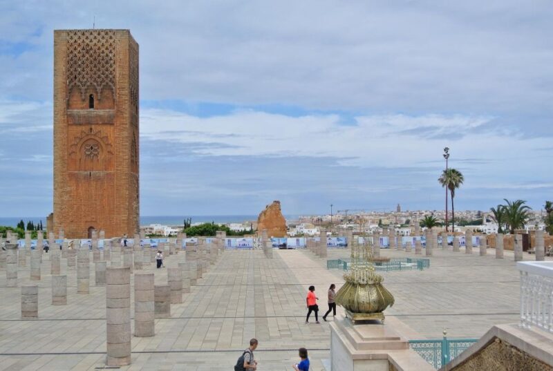 6 Days of Desert Wonders: a Tour From Casablancas Gateway - Included Services