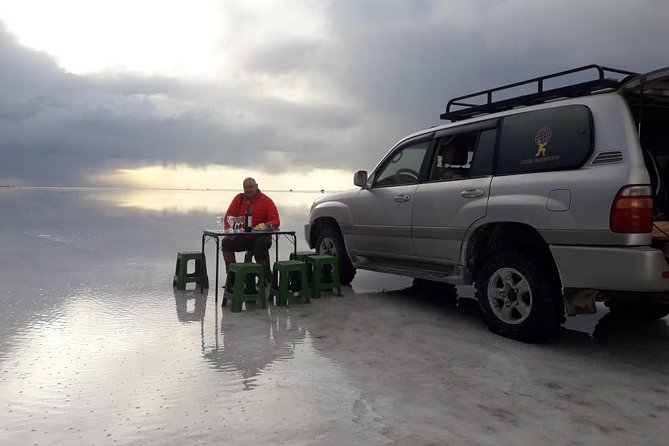 6 Days Private Best of Bolivia Tour From La Paz With Flights VIP - Accommodation and Meals
