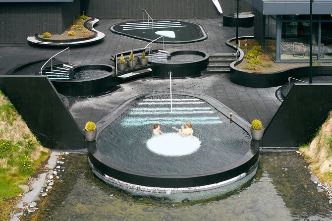6 Days Self -Drive Tour With Pick up - Hot Springs Iceland - 4x4 Campervan - Vehicle and Amenities