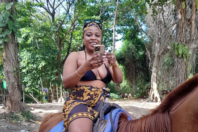 6 Hour Dunns River Falls and Horseback Riding in Ocho Rios - Reviews and Ratings