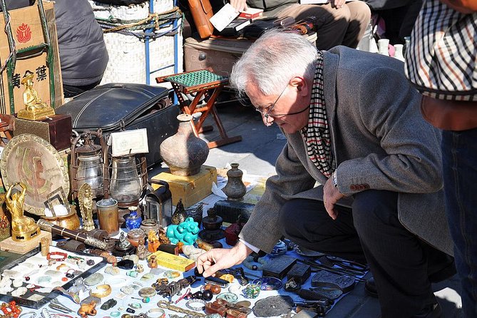 6-Hour Private Beijing Tour: Flower and Fish Market, Panjiayuan Antique Market and 798 Art Zone - Tour Summary and Ratings