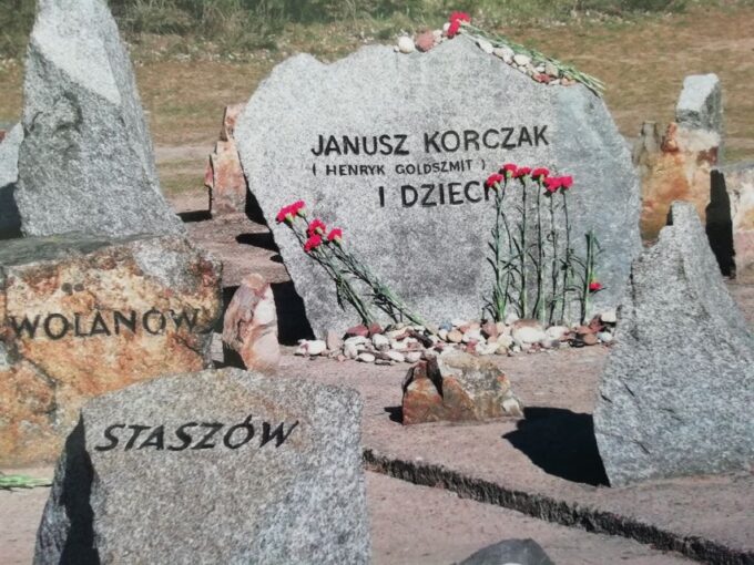 6 Hour Private Car Tour to Treblinka With Hotel Pickup - Languages Offered