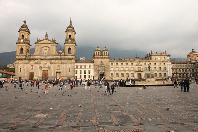 6 Hour Private City Tour Through Bogotá (With Monserrate) - Visiting Museums