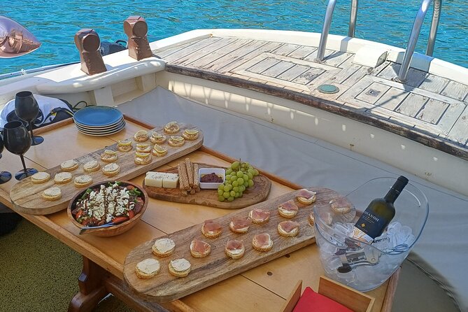 6 Hour Private Cruise in Mykonos With Food and Drinks - Scheduling and Cancellation Policy