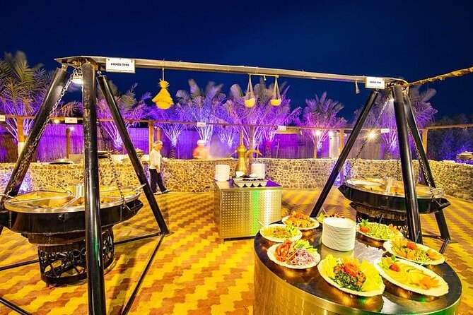 6-Hour Private Desert Safari Experience With BBQ Dinner in Dubai - Refreshing Welcome Drinks and Snacks