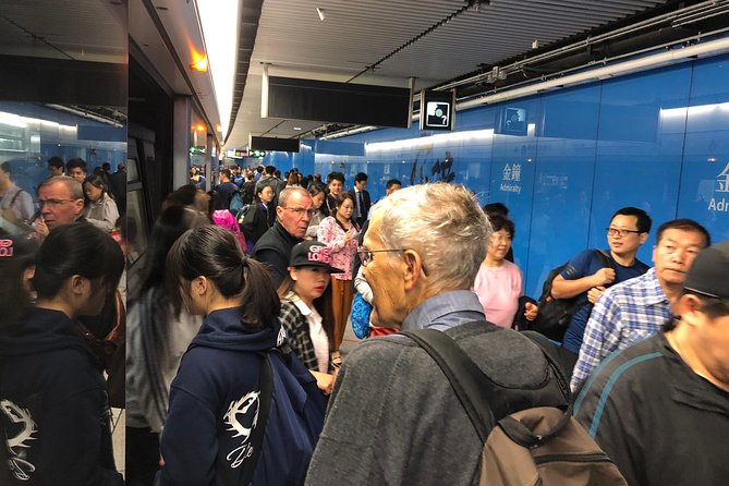 6-Hour Private Hong Kong Layover Tour - Local Food Experiences