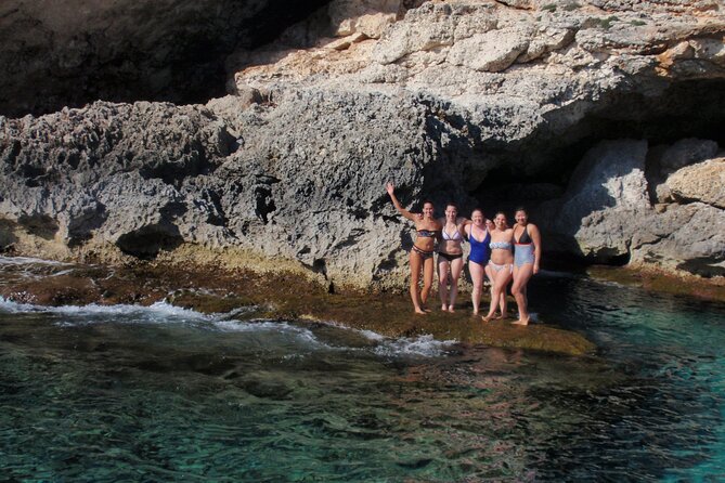 6-Hour Private Tour Through the Most Beautiful Coves of Mallorca - Meeting Point and Route